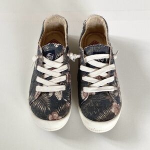 Roxy Floral Canvas Sneakers